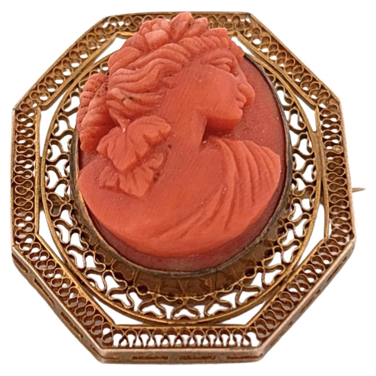 Antique 10K Yellow Gold Coral Cameo Brooch, Late 20th Century