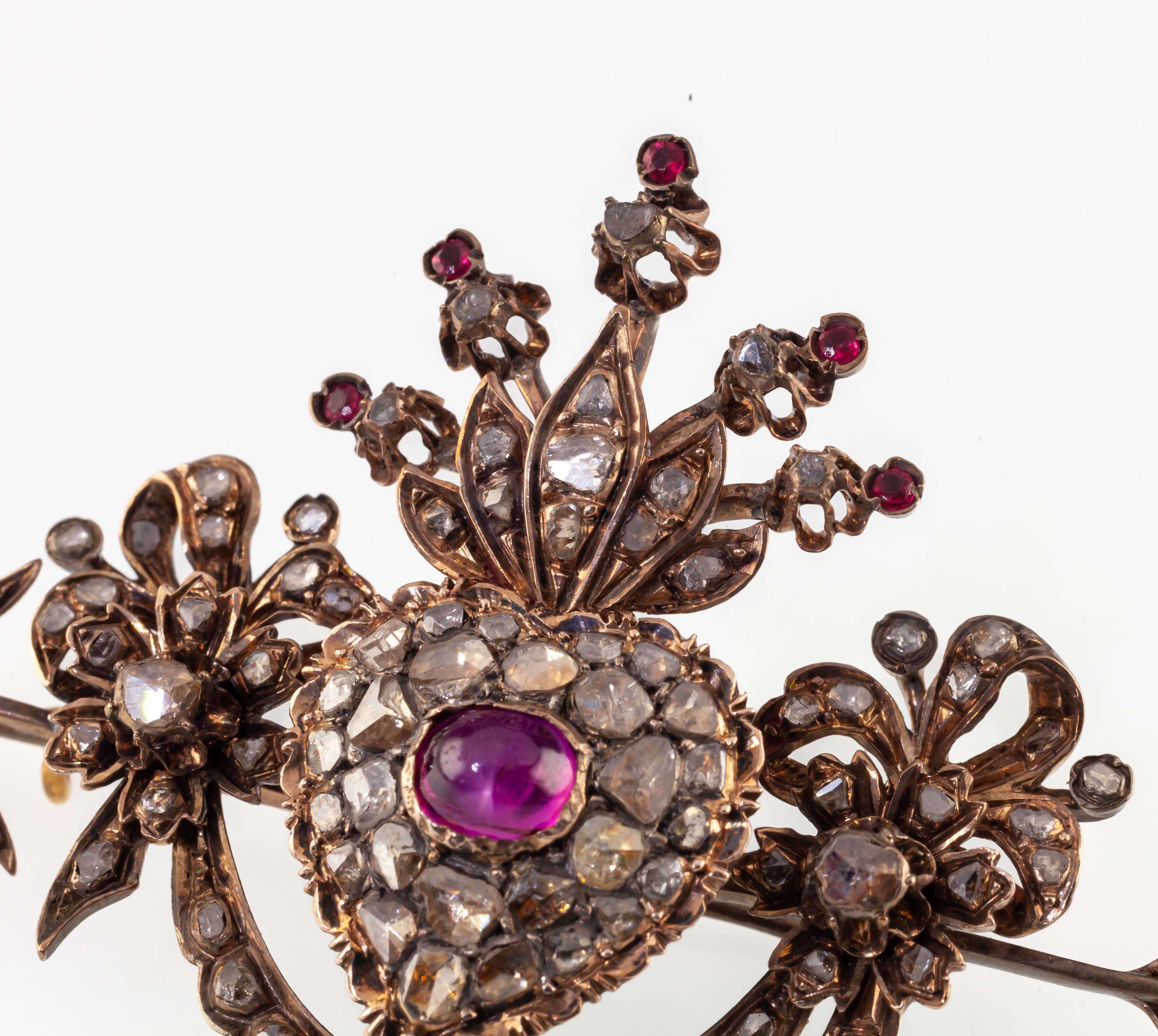 10k Gold Custom Antique Heart Arrow Brooch w/ Diamonds and Rubies In Good Condition For Sale In Sherman Oaks, CA