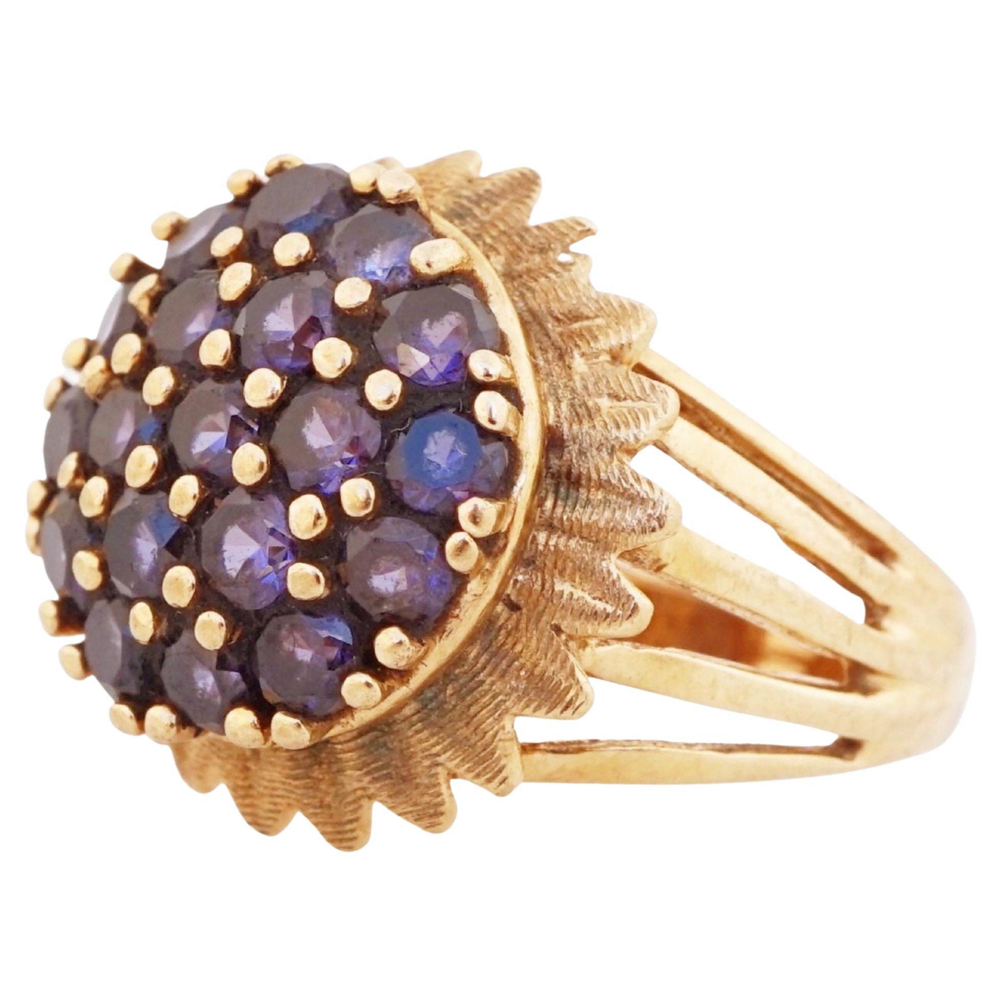 10k Gold Floral Ring with Sapphire Gemstones, 1970s For Sale