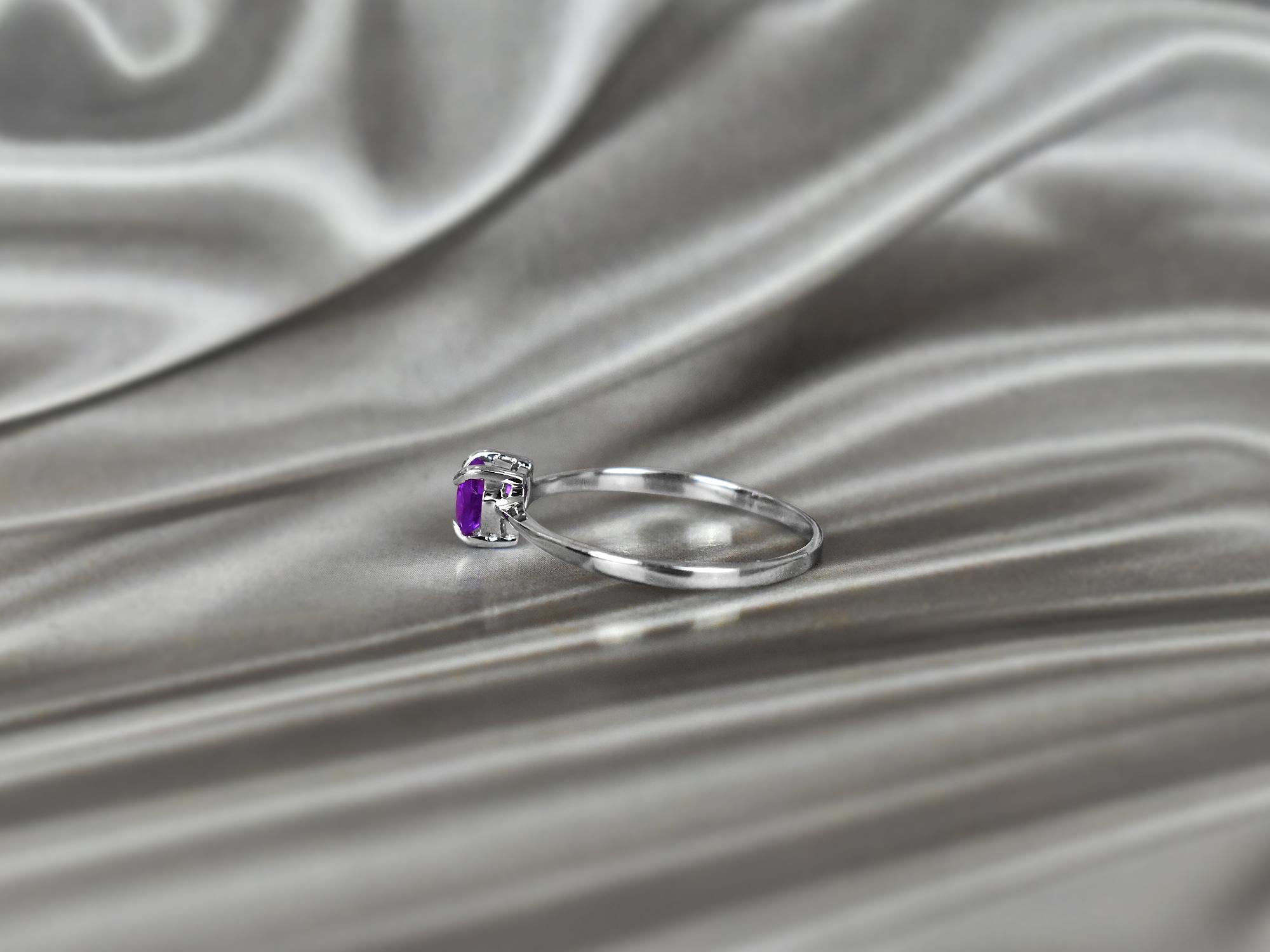 For Sale:  10k Gold Heart Gemstone 5x5 mm Heart Gemstone Ring Gemstone Engagement Ring 10