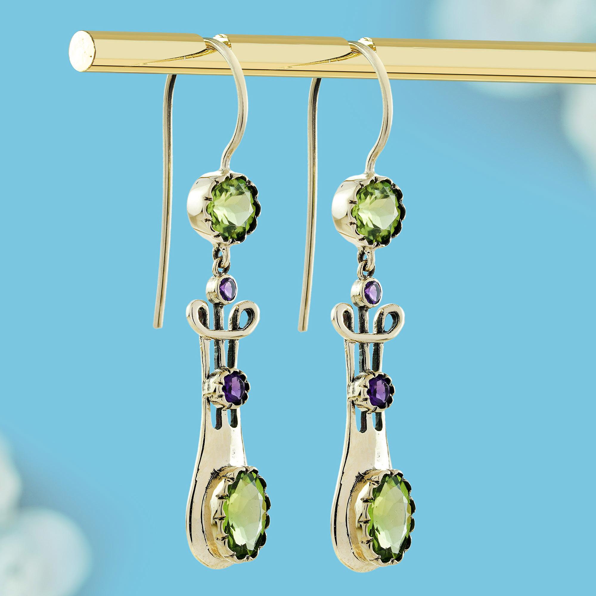 10K Gold Peridot und Amethyst Vintage Style Tropfen Ohrringe (Edwardian) im Angebot