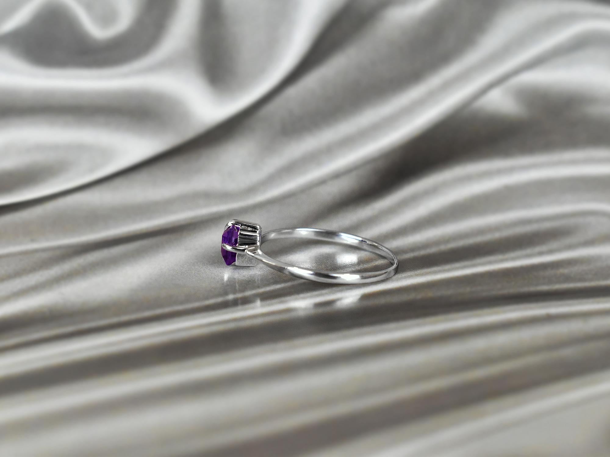 For Sale:  10k Gold Princess Cut 5x5 mm Princess Cut Gemstone Ring Gemstone Engagement Ring 10