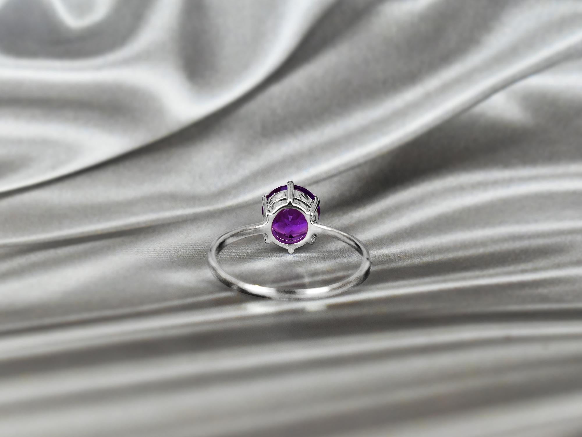 For Sale:  10k Gold  Round Gemstone 8x8 mm Round Gemstone Ring Engagement Ring 11