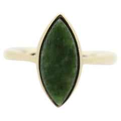 10k Grüner Achat Marquise Jade Jadeit Ring. 10k Lünette gefasster Marquise Cabochon