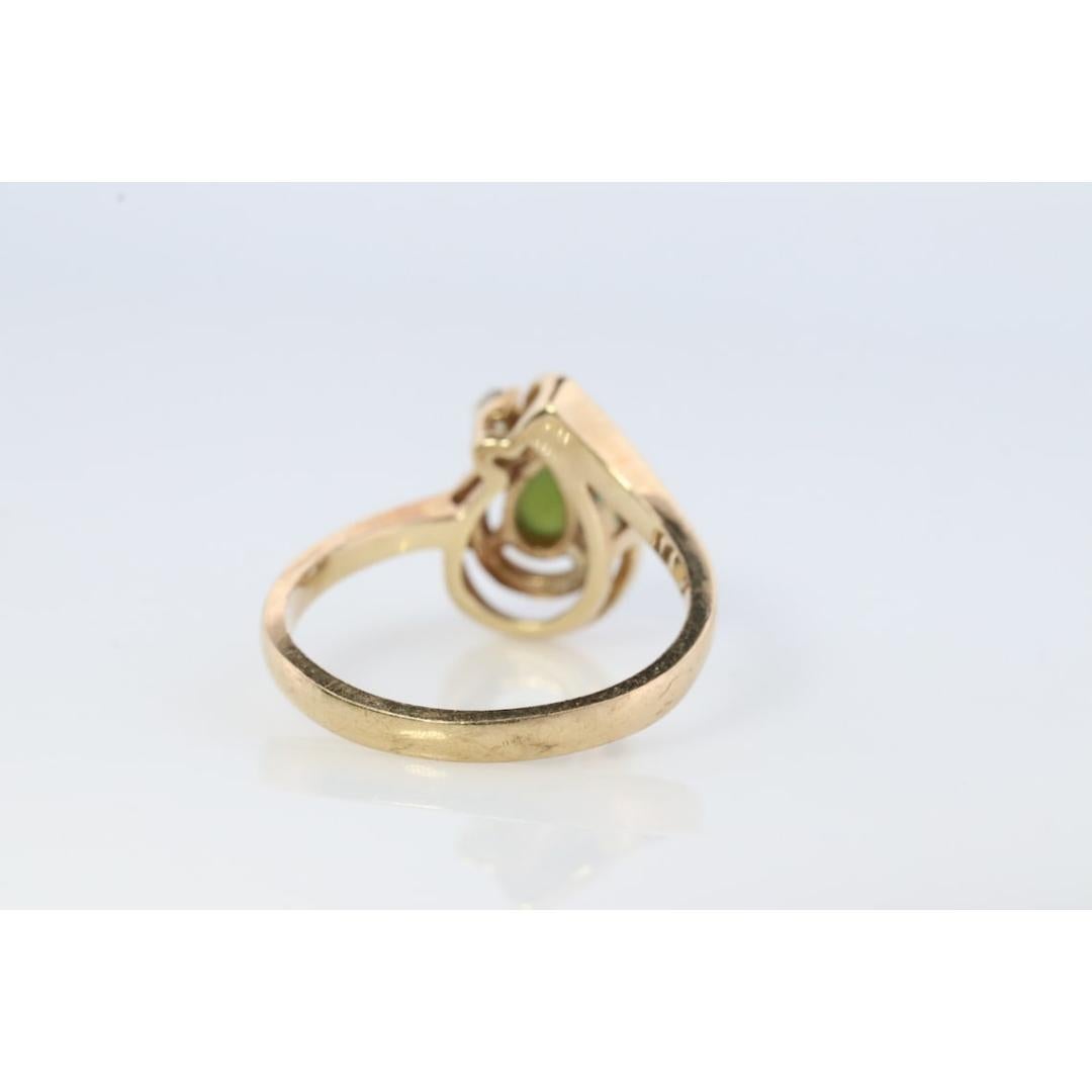 10k Green Apple Jade Jadeite Diamond ring. Pear cut translucent green Jade For Sale 2