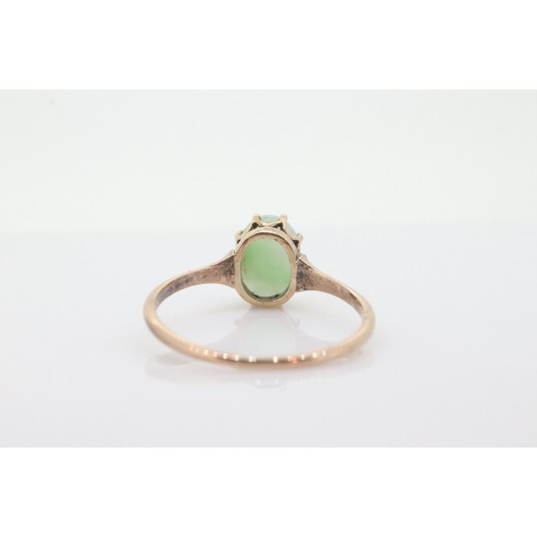 10k Green White Jade Jadeite ring. Apple translucent green cabochon ring. For Sale 2