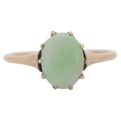 Anillo de jadeíta blanca verde de 10 quilates. Anillo de cabujón verde translúcido de manzana.