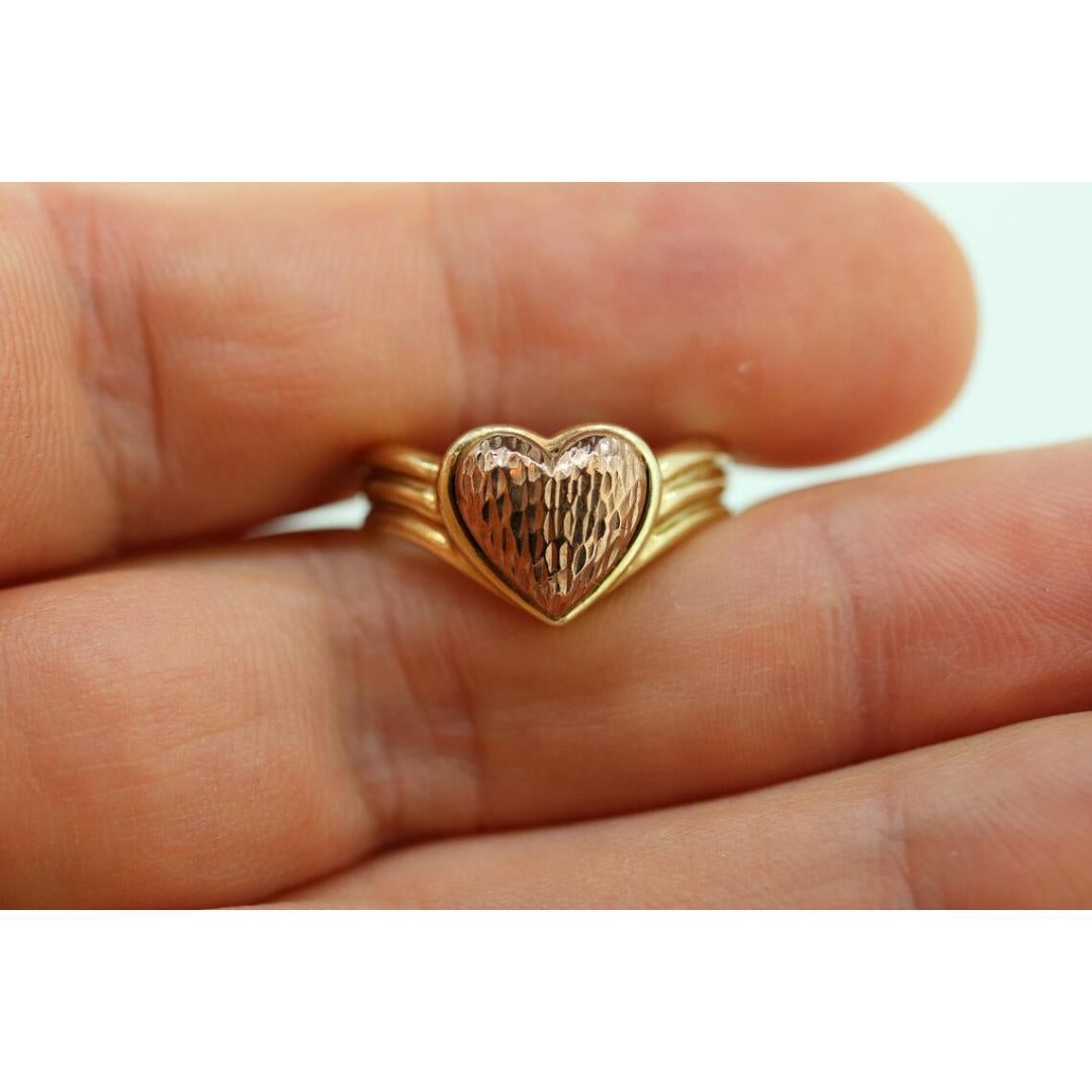 Bague cœur 10k, bague de promesse en cœur texturé 10k. Or rose et jaune 10k. Mignon en vente 6