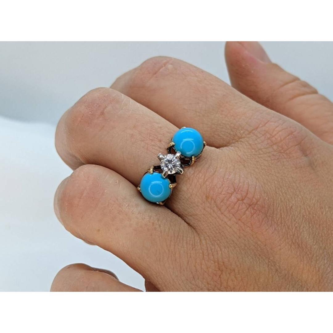 Anillo de 10 quilates con gran cabujón de turquesa y diamante de 1/2 ct. Trío Tres de 14k en Bueno estado para la venta en Port Charlotte, FL