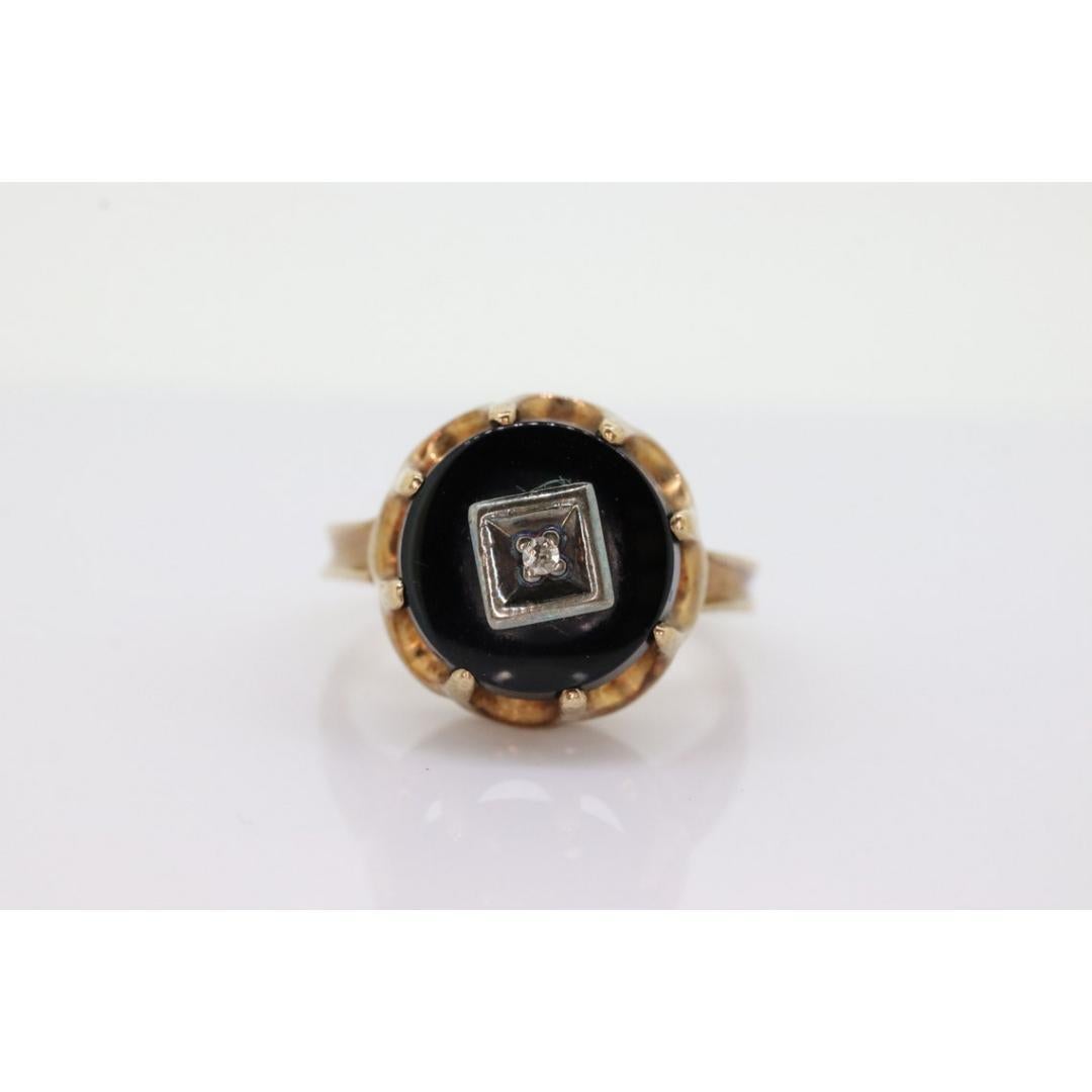 Anello con onice e diamante 10k. Anello con diamante e onice rotondo in oro rosa 10k. Vintage By in vendita 2