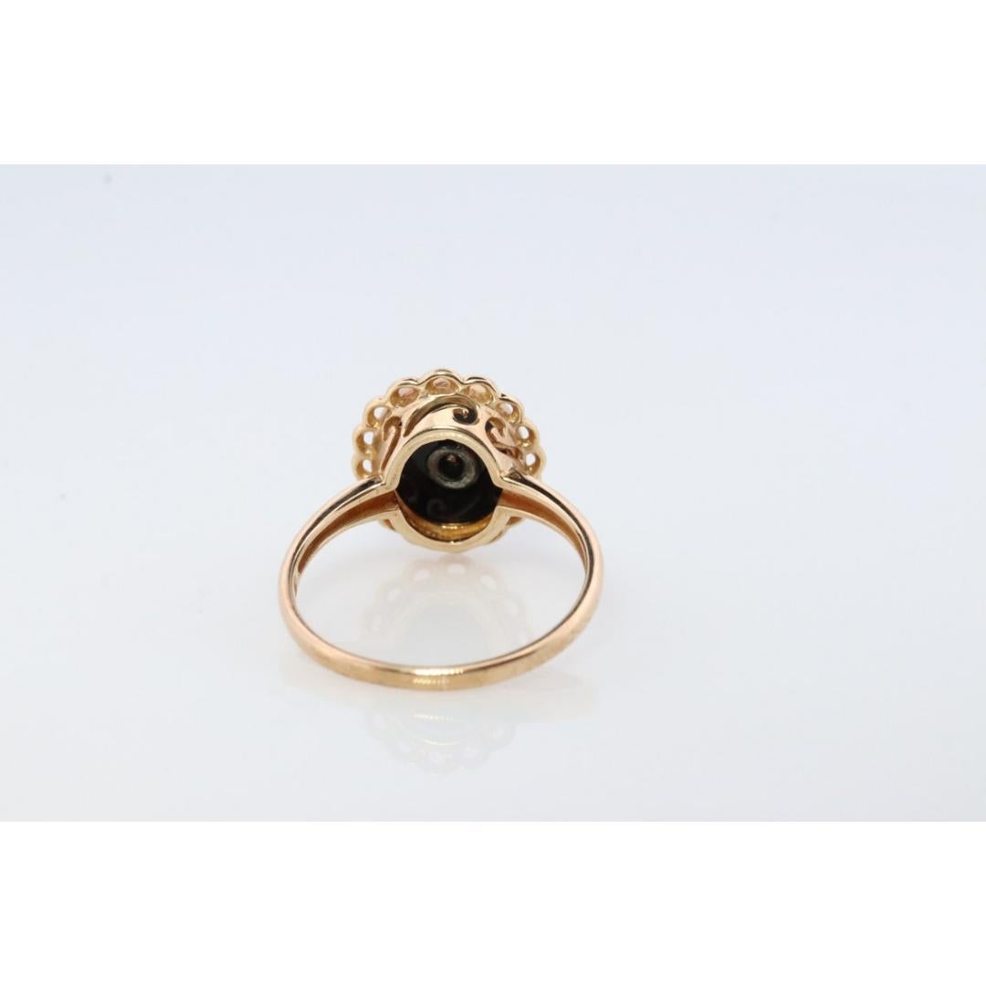 10k ONYX and diamond ring. Oval Onyx bezel set victorian mourning ring. For Sale 2