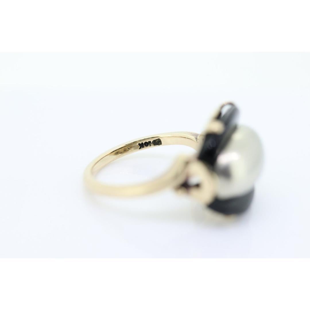 10k ONYX ring. Onyx Sterling Silver 10k gold ring. Sterling Silver Dome Modern For Sale 3