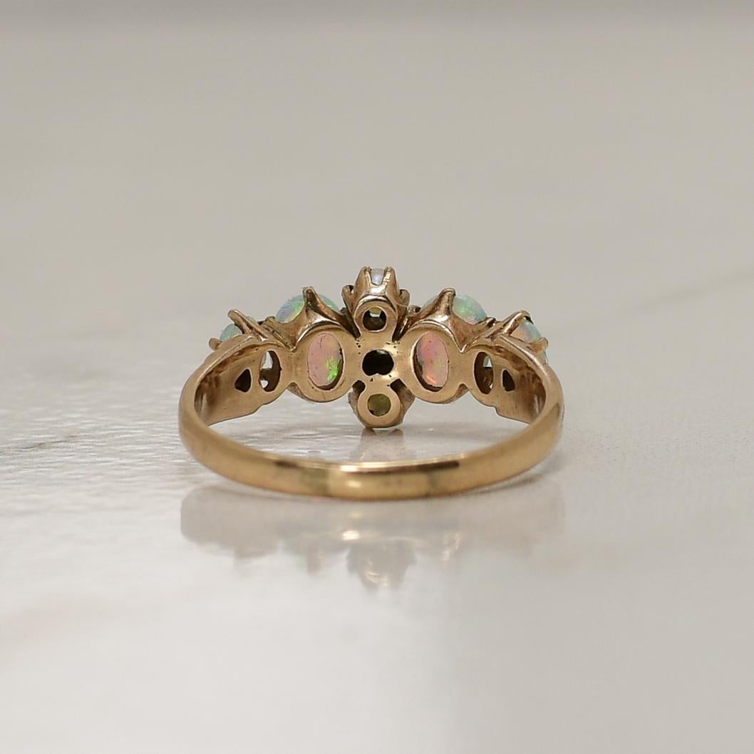 10K Opal-, Perlen- und Diamant-Edelsteinring (Cabochon)