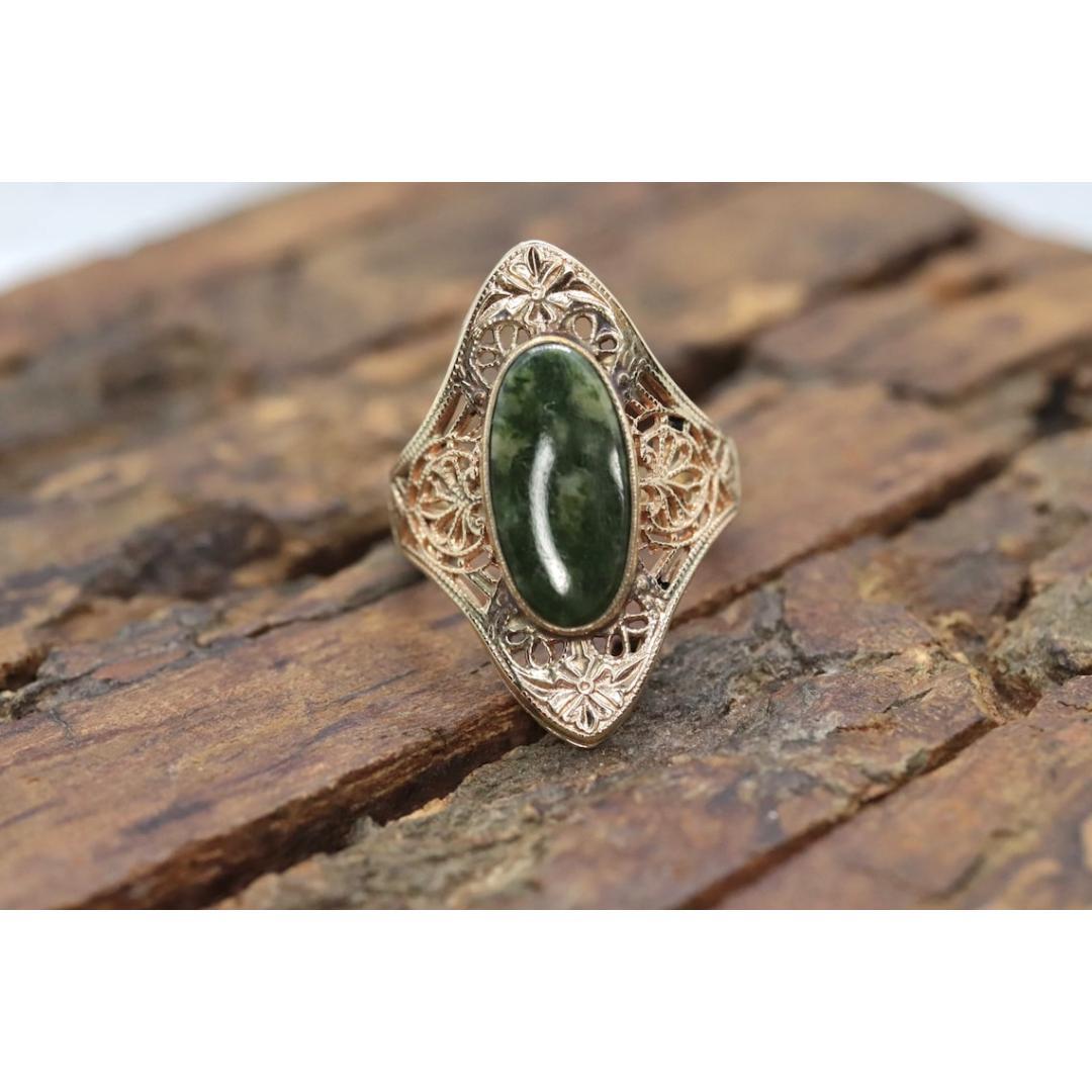 10k Open Flowers Shield and Green Moss Agate ring. Skinny Dainty 10k PSCo For Sale 2