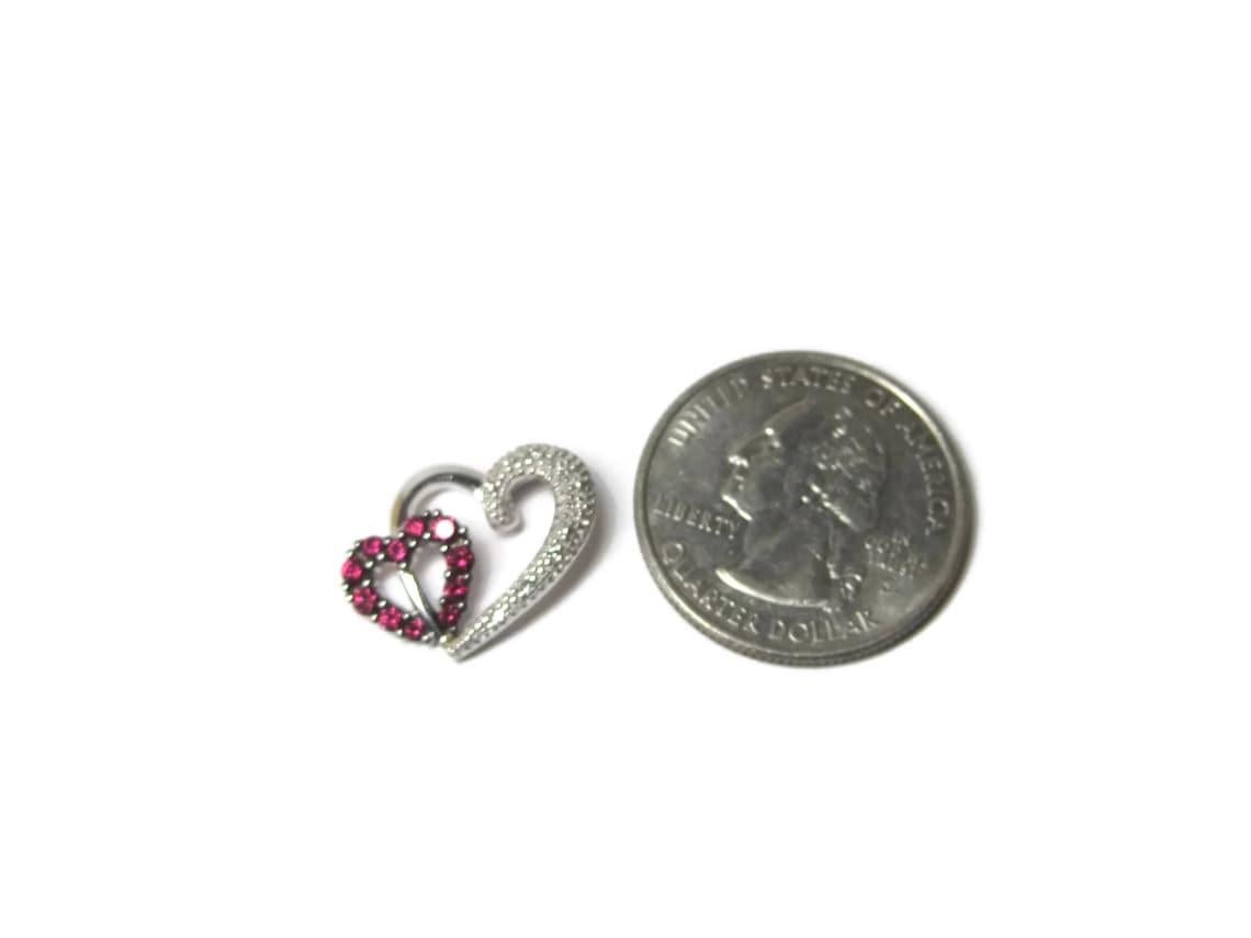 10K Pink Sapphire Diamond Heart Pendant In Excellent Condition For Sale In Webster, SD