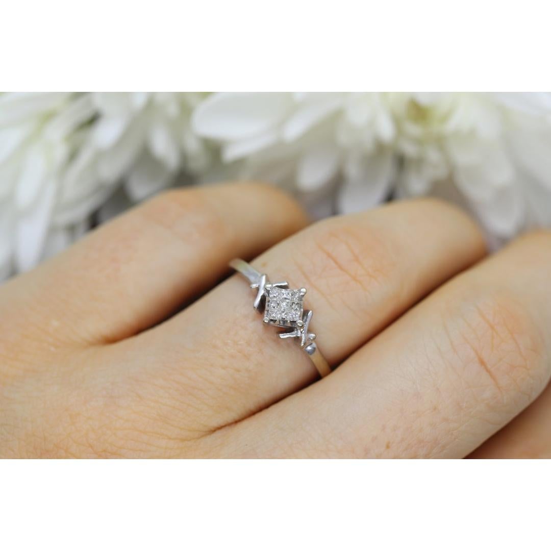 10k Princesa DIAMANTE racimo ilusión anillo solitario.cuadrado diamante PAVE príncipes en venta 3