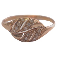 10K Rose Gold 0.07ct Diamond Floral Motif Fashion Ring