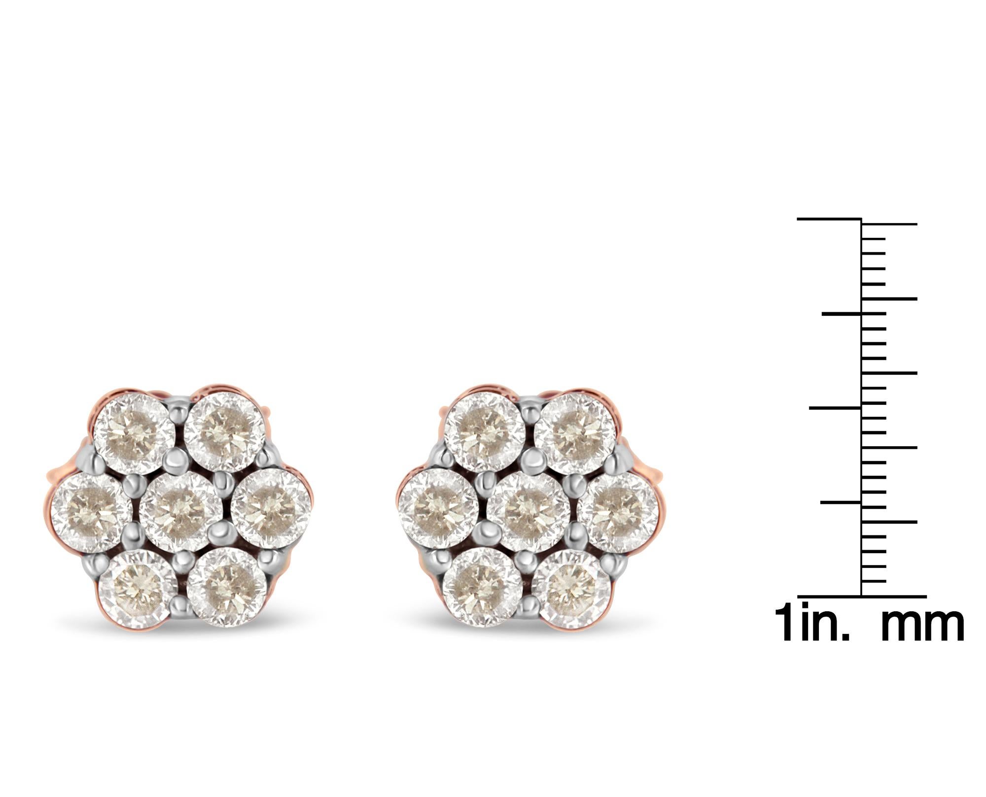 Orecchini con diamanti floreali in oro rosa 10K da 1/2 carato In condizioni Nuovo in vendita a New York, NY