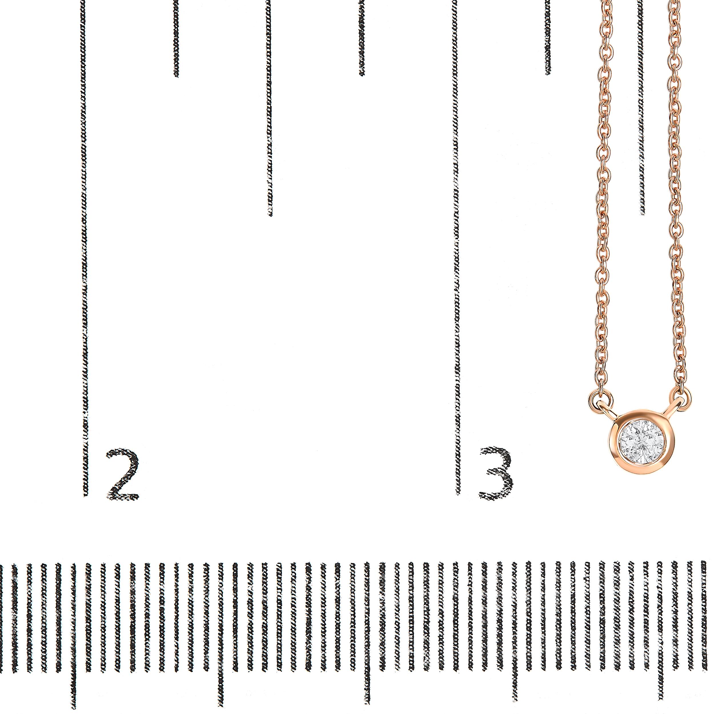 Collier pendentif solitaire moderne serti clos en or rose 10 carats et diamants de 1/3 carat Pour femmes en vente