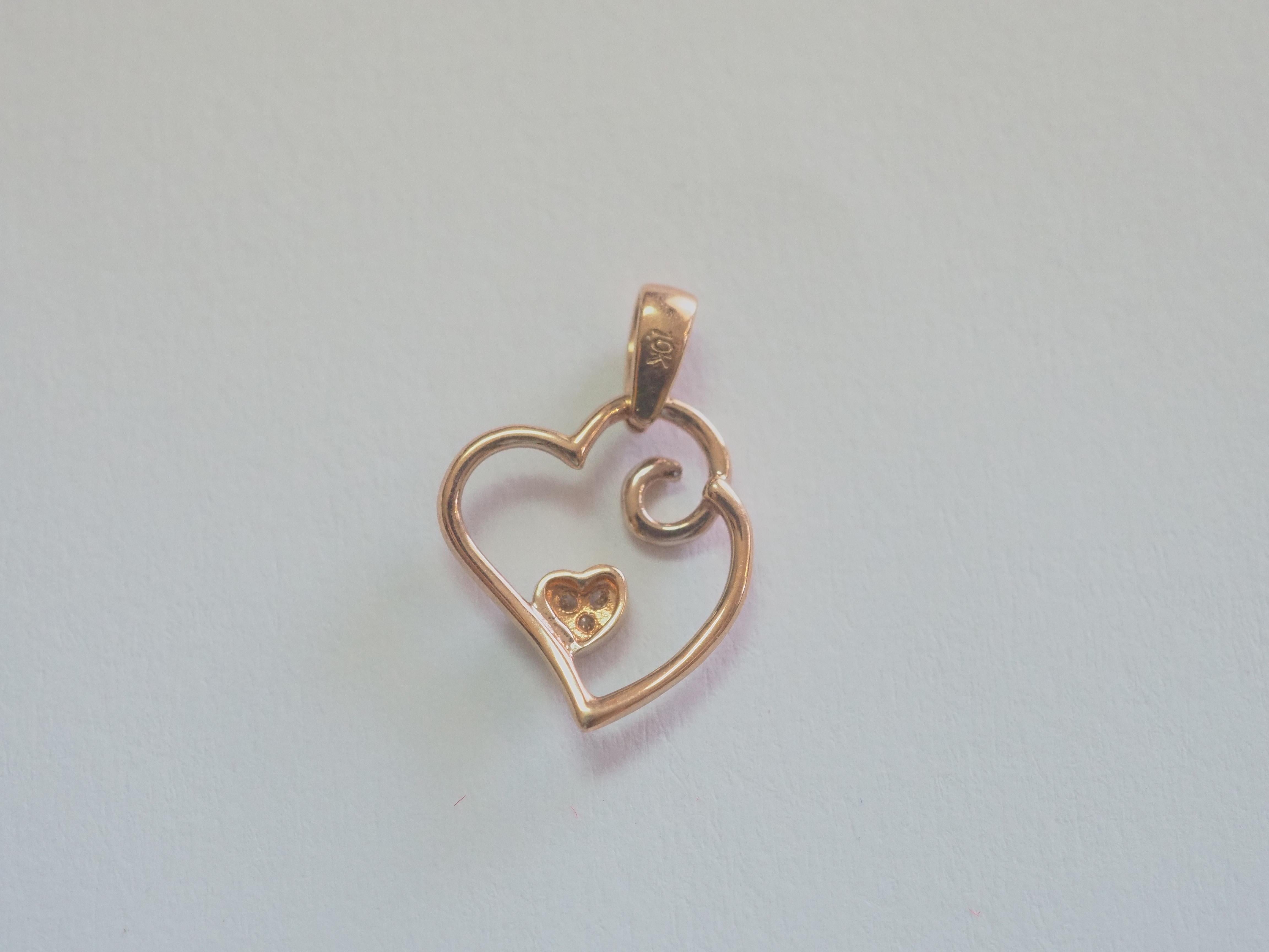 Round Cut No Reserve- 10K Rose Gold Diamond Abstract Heart Motif Pendant For Sale