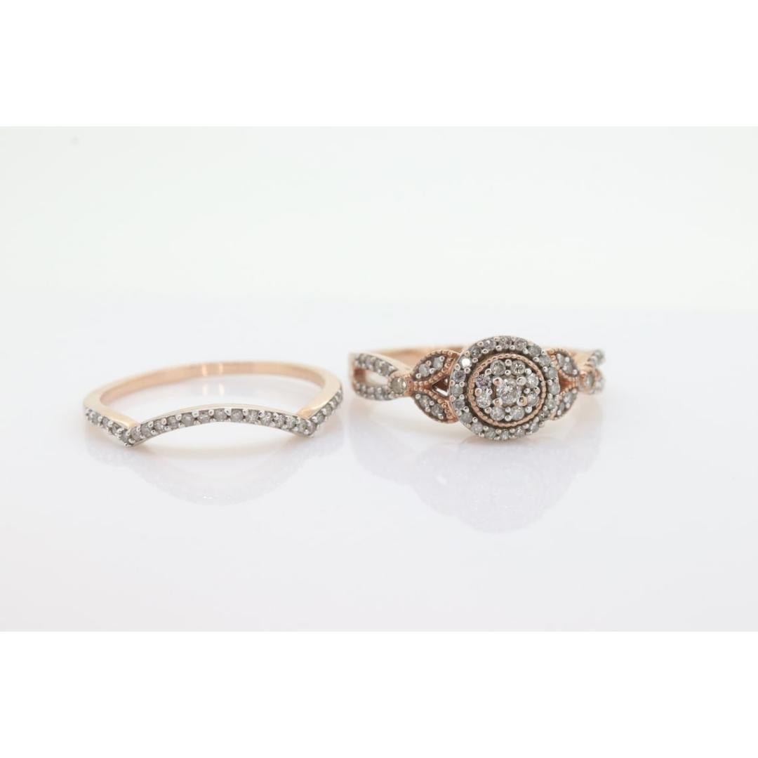 10k Rose Gold Diamond Wedding Ring set. Diamond Cluster Halo Wedding Set. In Good Condition For Sale In Port Charlotte, FL