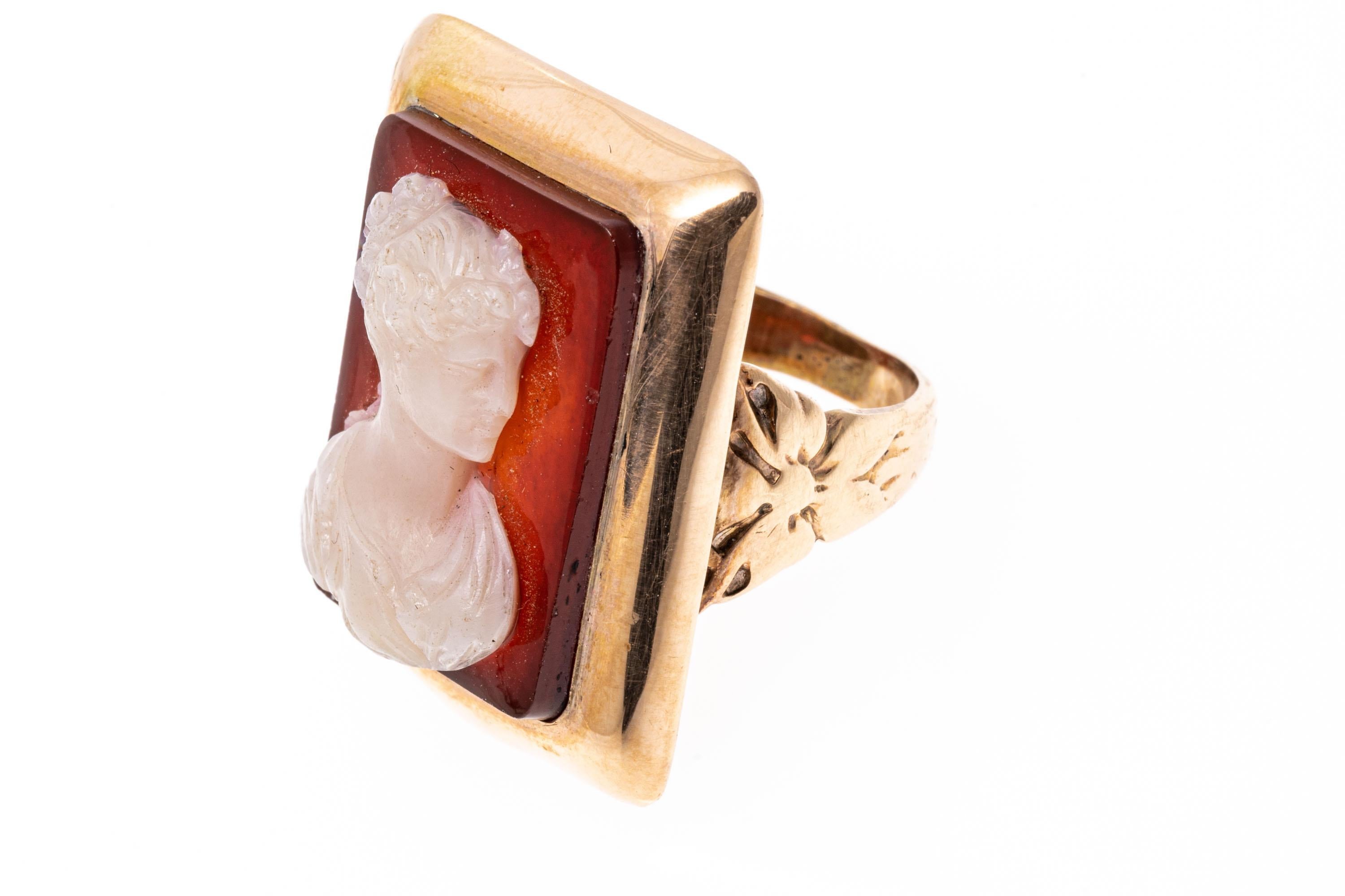 Women's 10k Rose Gold Vintage Wide Bezel Rectangular Cameo Ring, Right Facing For Sale