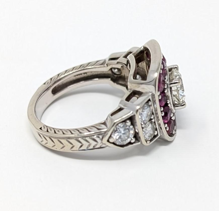 Anello con rubino e diamanti in oro bianco massiccio Dichiarazione quadrata misura 5,75 USA In condizioni buone in vendita a Greer, SC