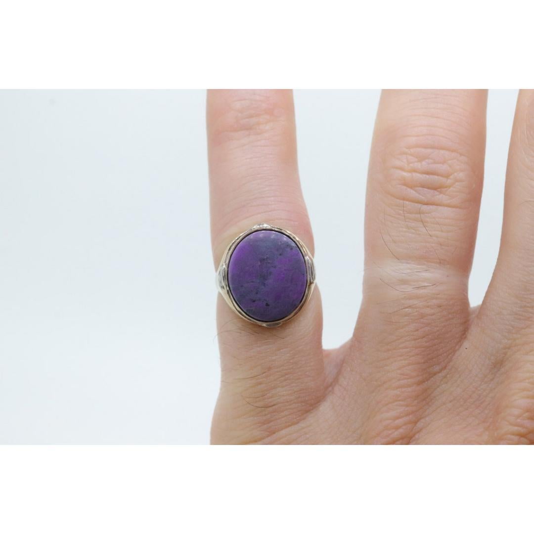 10k SUGILITE Purple bezel ring. Antique 10k Oval Purple Sugilite bezel set For Sale 3