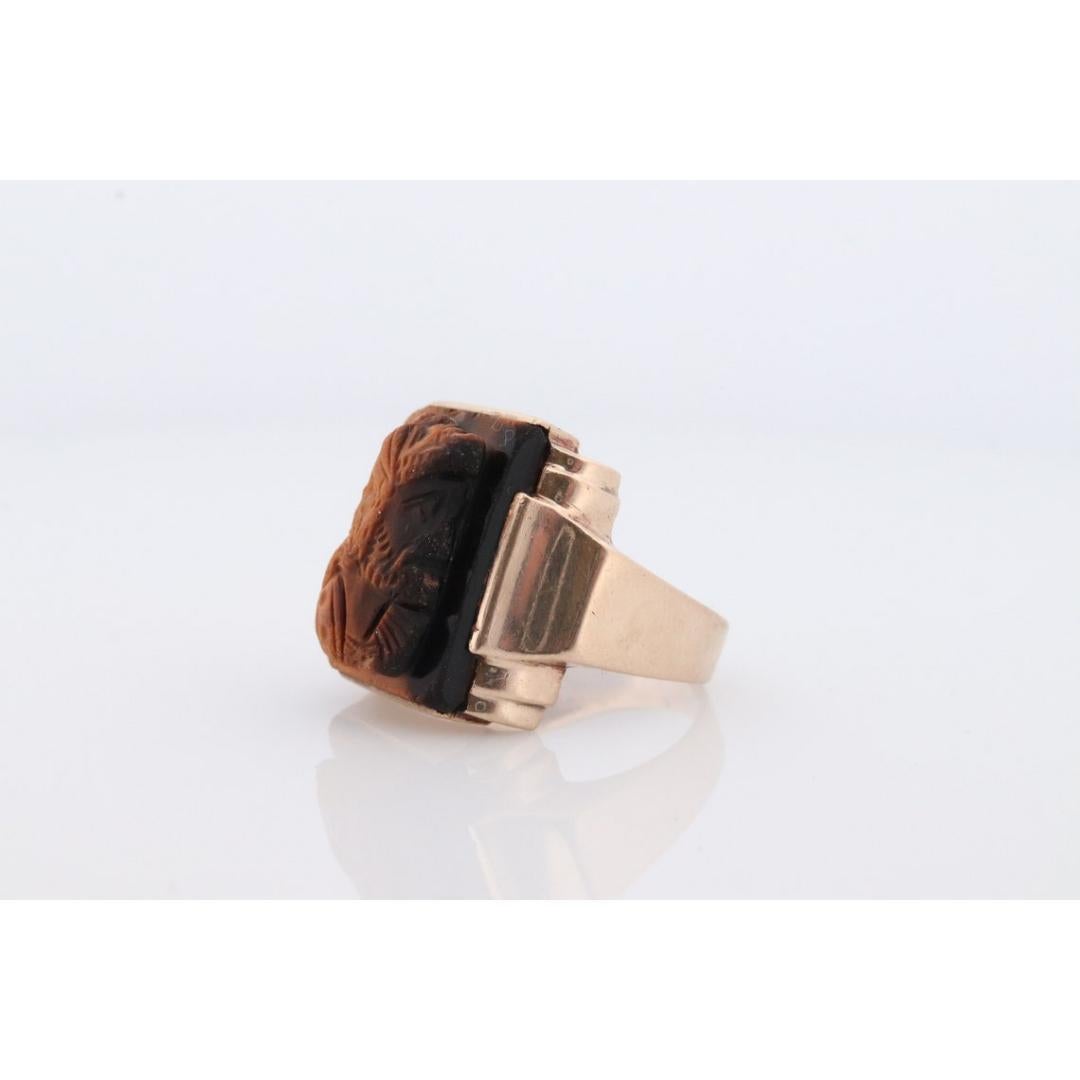 10k Tiger Eye Cameo Signet Ring. 10k rose gold Heavy Carved Warrior Gents or Men In Good Condition For Sale In Port Charlotte, FL