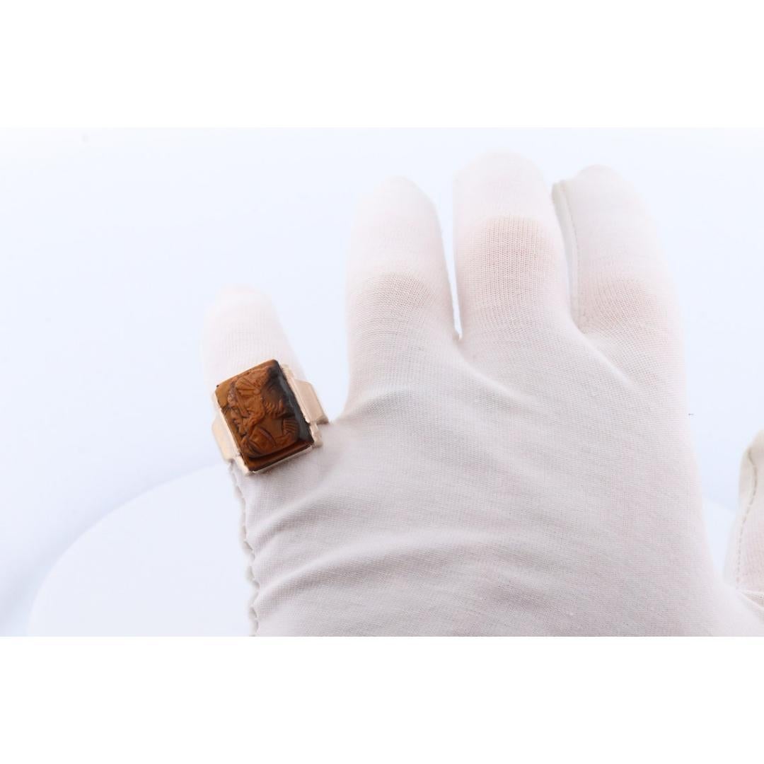 10k Tiger Eye Cameo Signet Ring. 10k rose gold Heavy Carved Warrior Gents or Men For Sale 4