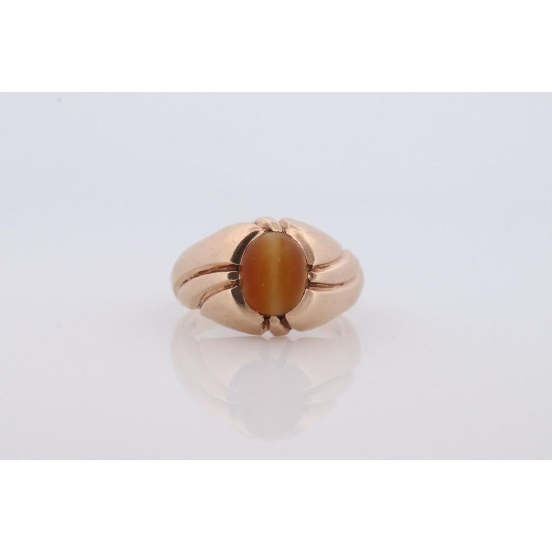 Anello con cabochon ovale di occhio di tigre 10k. Anello con castone CD TigerEye 10k. in vendita 4