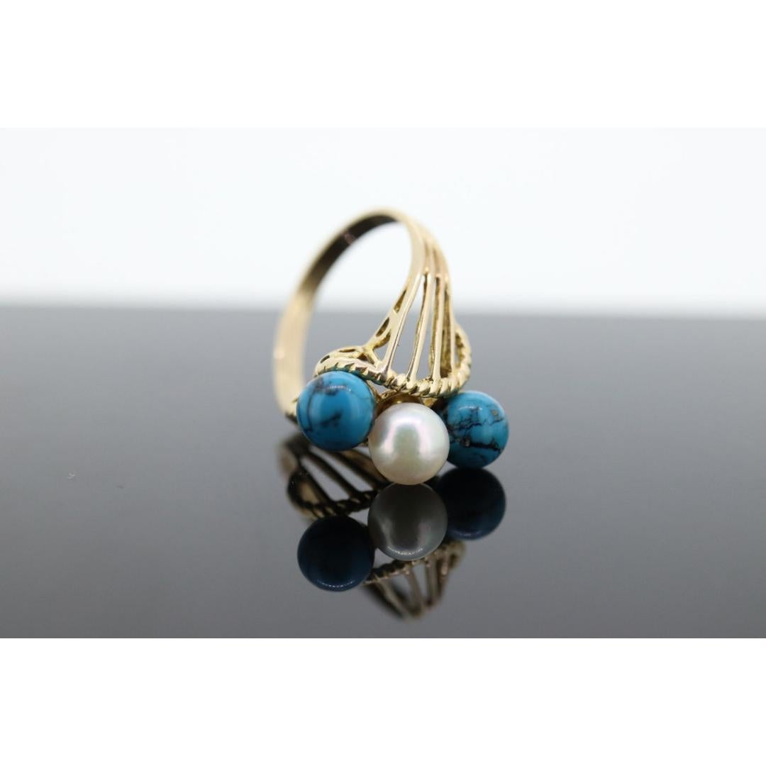 10k Turquoise and Pearl cluster ring. Bypass Turquoise and Pearl Bead Sphere For Sale 3