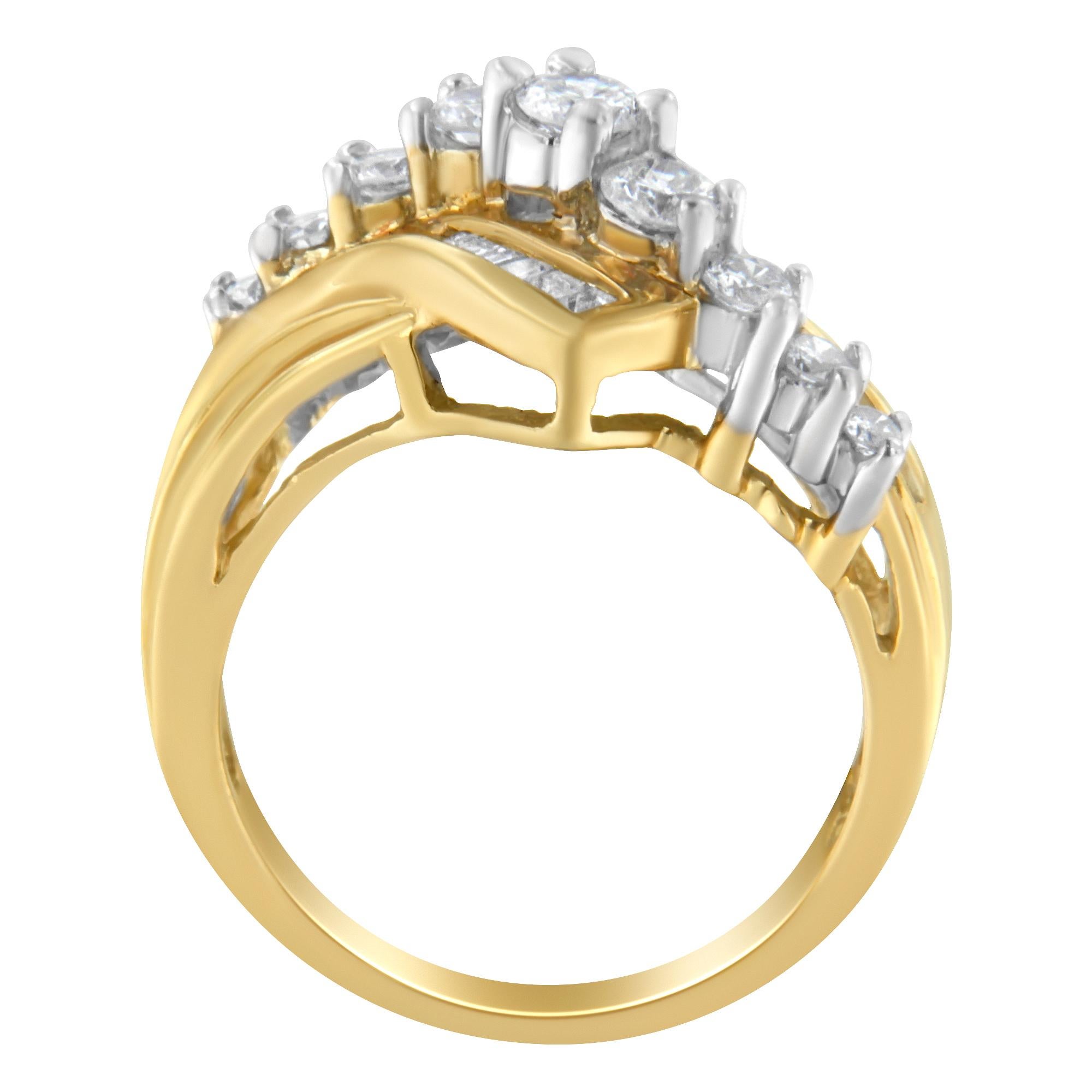 Im Angebot: 10K Zweifarbiger 1,00 Karat Diamant-Bypass-Ring () 3