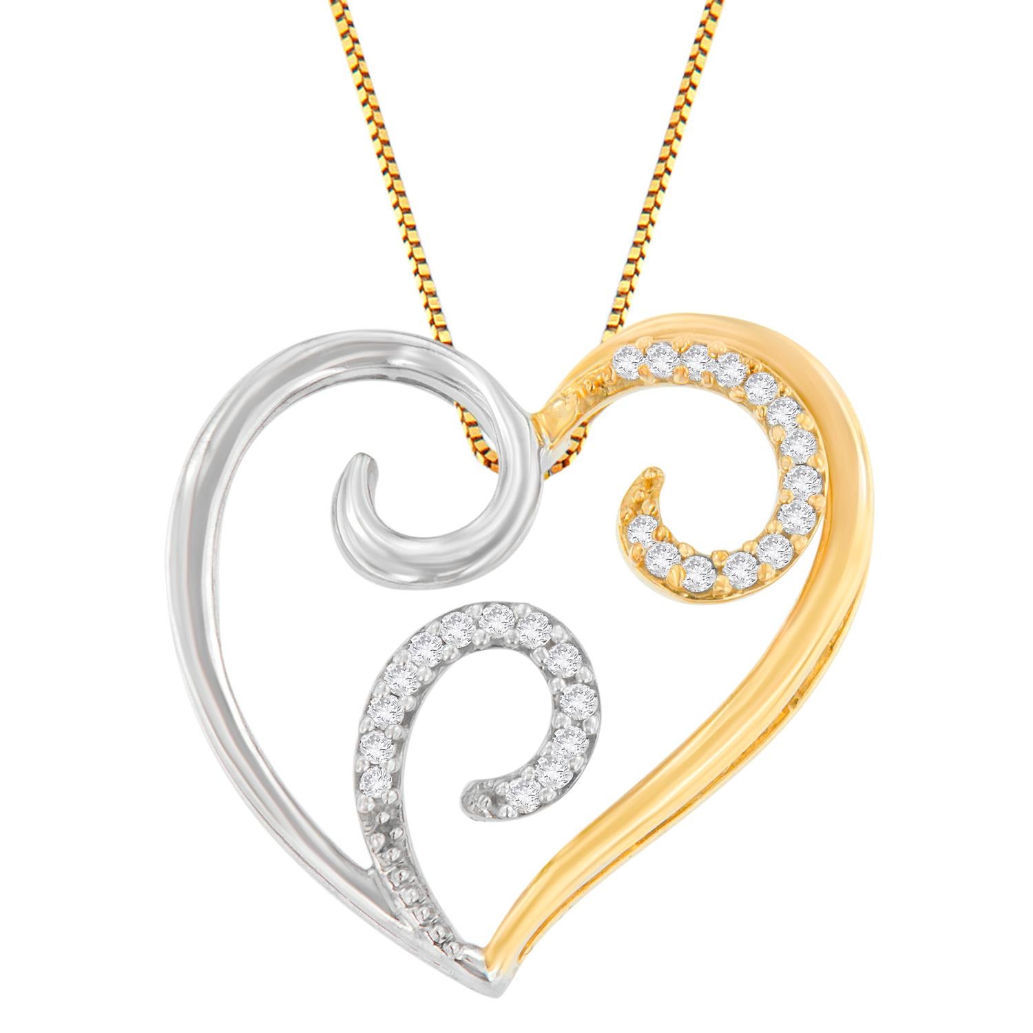 Dieser kühne und brillante herzförmige Anhänger mit Wirbelakzenten in der Mitte ist aus zweifarbigem Gold gefertigt. Die eine Hälfte des Anhängers besteht aus 10 Karat Weißgold und die andere Hälfte aus Gelbgold. Außerdem sind die Wirbel in der