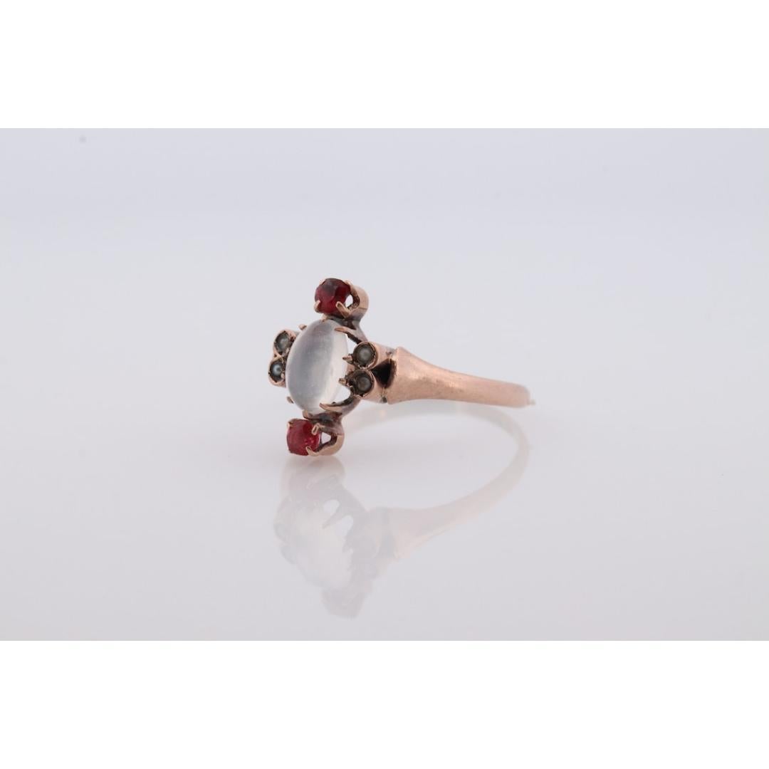 10k Victorian MOONSTONE cabochon TRIO Garnet and pearl seed Claw set ring. In Good Condition For Sale In Port Charlotte, FL