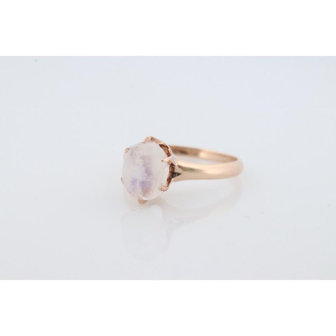 10k Victorian MOONSTONE Claw set ring. Opaque Moonstone ring. Oval Cabochon For Sale 1
