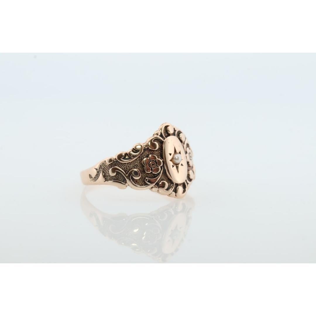 Vintage from the 1900s
Materials: Stone
Gemstone: Opal
Gem Color: White
Band Color: Gold

Style: Victorian

Stunning antique Pearl Seed ring.

10k gold unmarked but tests appropriately
1.9grams total weight

Stunning ring. Will not find one like