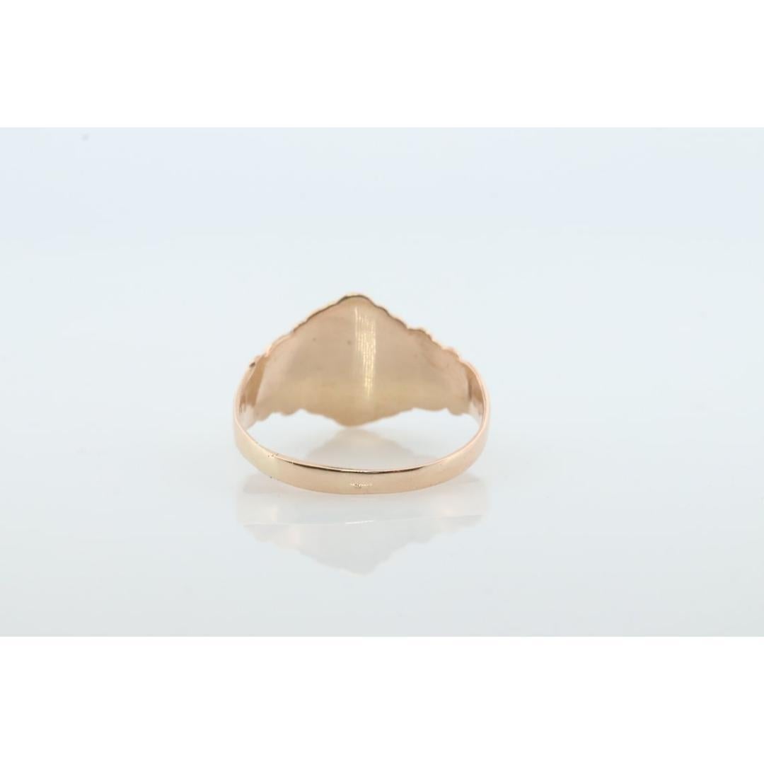 Women's 10k Victorian Pearl Seed ring. 10k Gold Victorian Carved Ornate ring. Antique