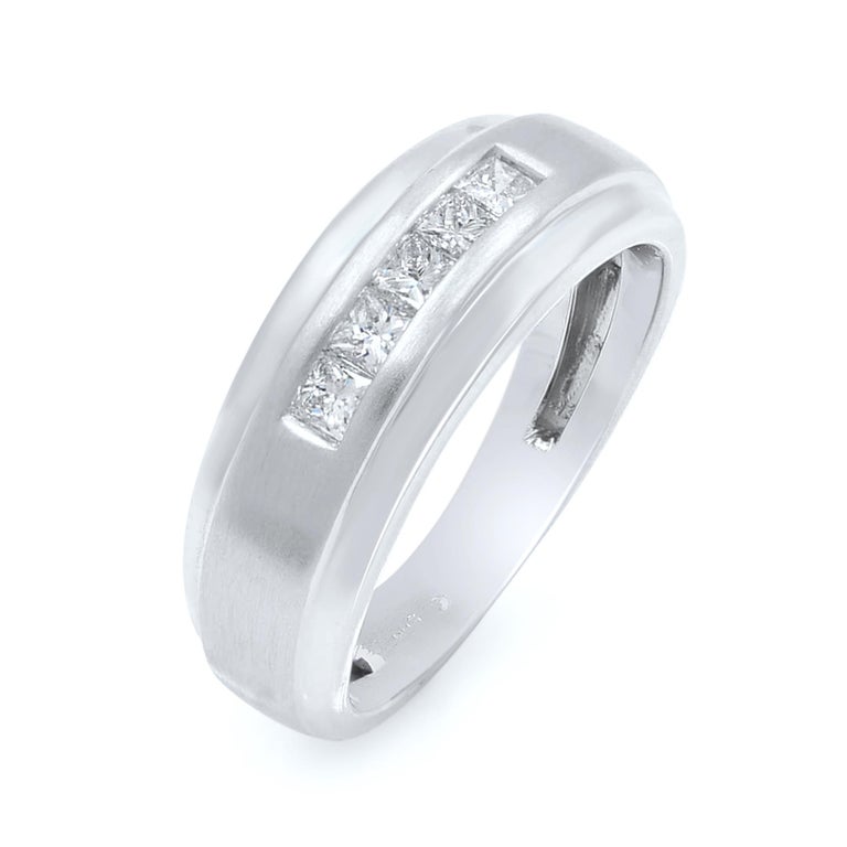 10 Karat White Gold 0.40 Carat Princess Cut Diamond Wedding Band Ring