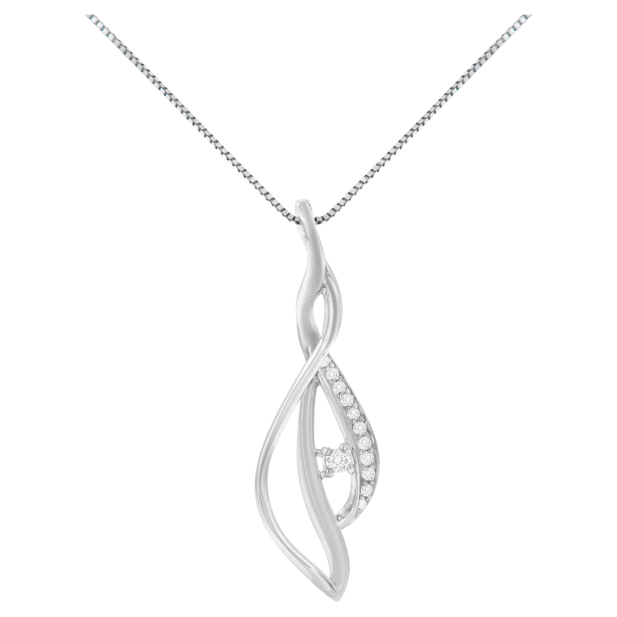 10K White Gold 1/10 Carat Leaf Shape Diamond Pendant Necklace For Sale