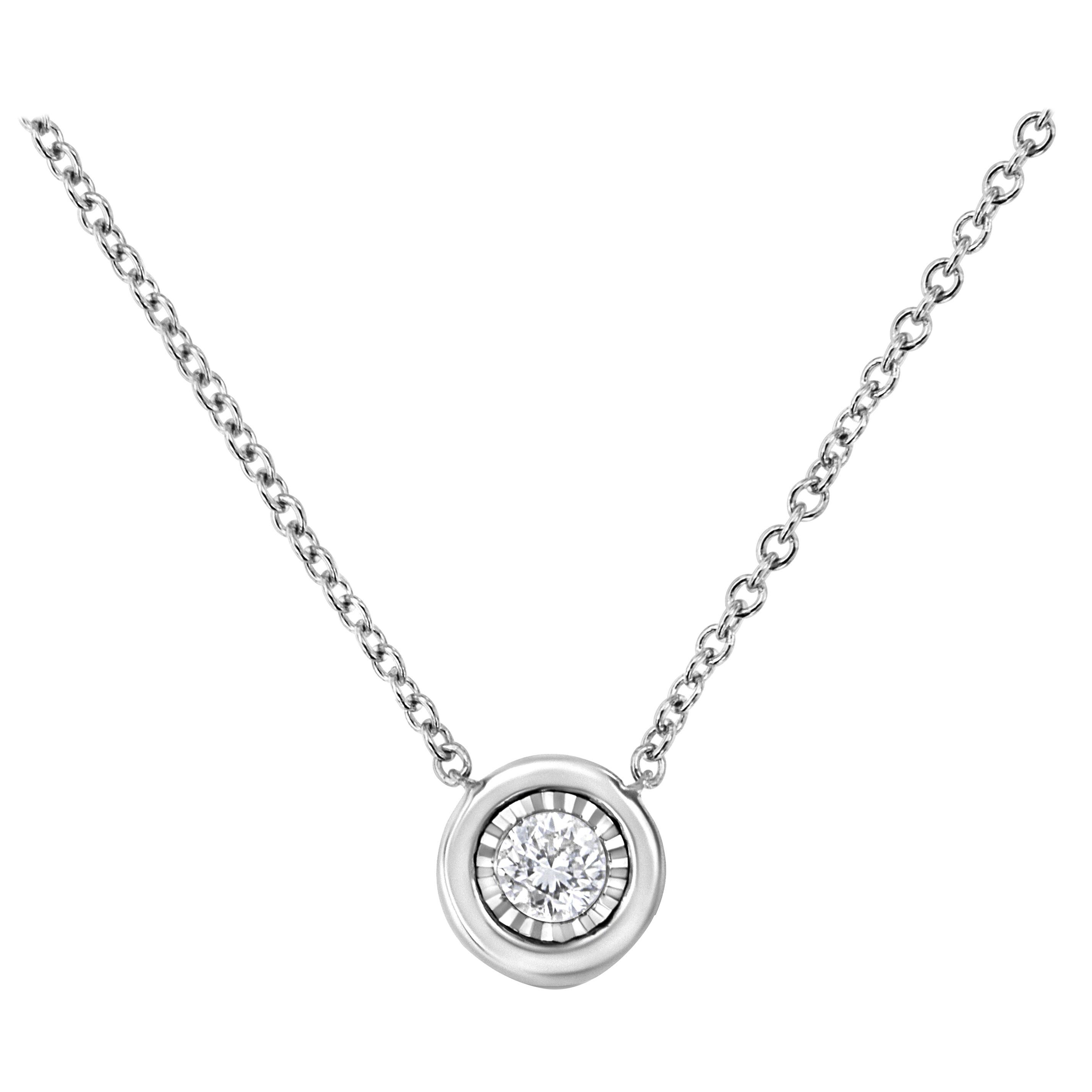 Collier pendentif « H-I, SI2-I1 » en or blanc 10 carats avec diamants 1/10 carat TDW