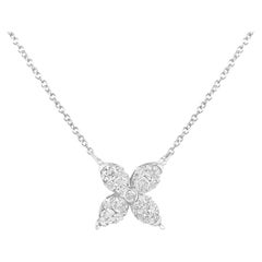 Collier pendentif réglable en or blanc 10 carats avec trèfle à 4 feuilles et diamants de 1/2 carat