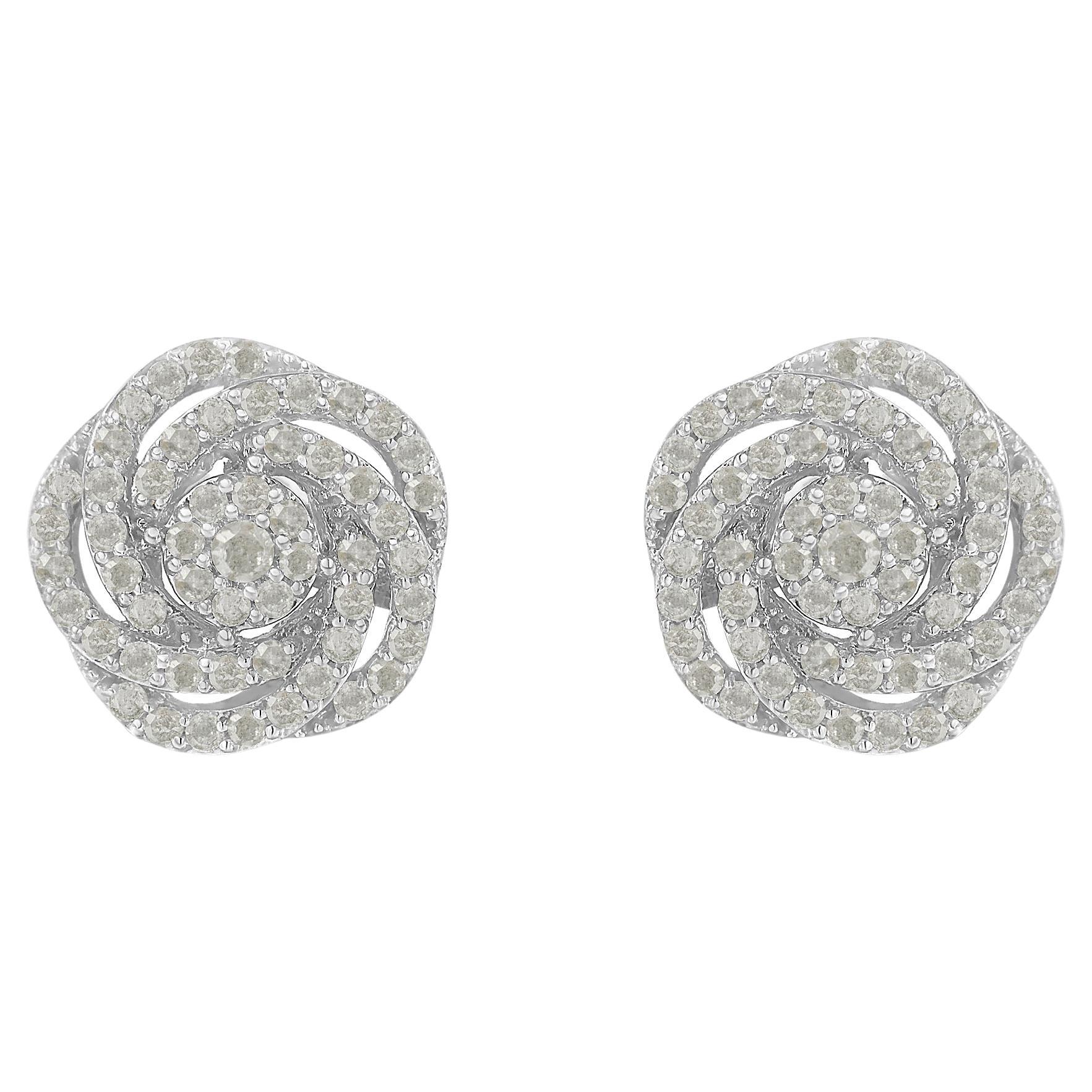 Clous d'oreilles à fleurs en or blanc 10 carats et diamants de 1/2 carat