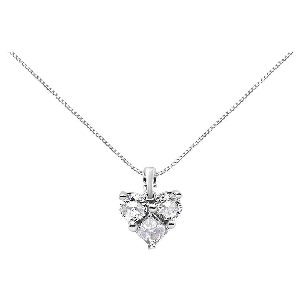 10k White Gold 1/4 Carat Diamond 3 Stone Heart Shaped Pendant Necklace For Sale