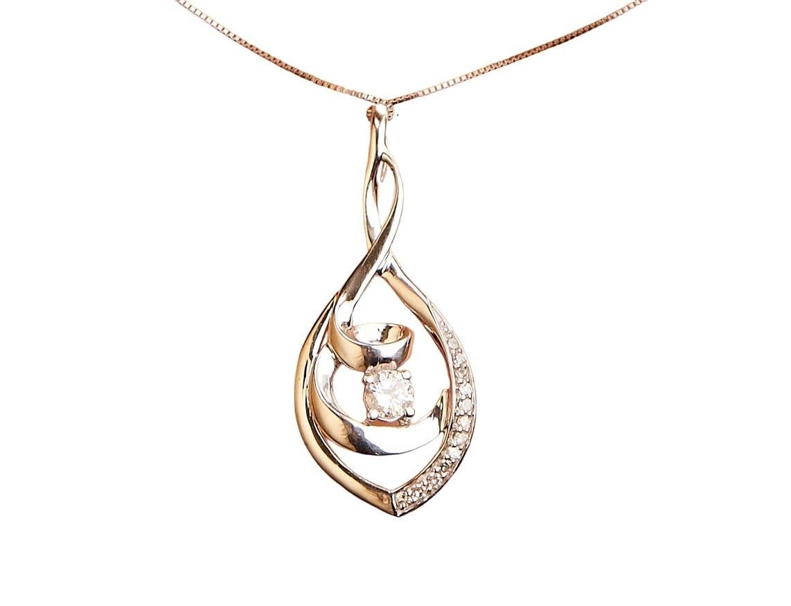 Modern 10K White Gold 1/4 Cttw Brilliant-Cut Round Diamond Spiral Link Pendant Necklace For Sale