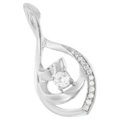 10K White Gold 1/4 Cttw Brilliant-Cut Round Diamond Spiral Link Pendant Necklace