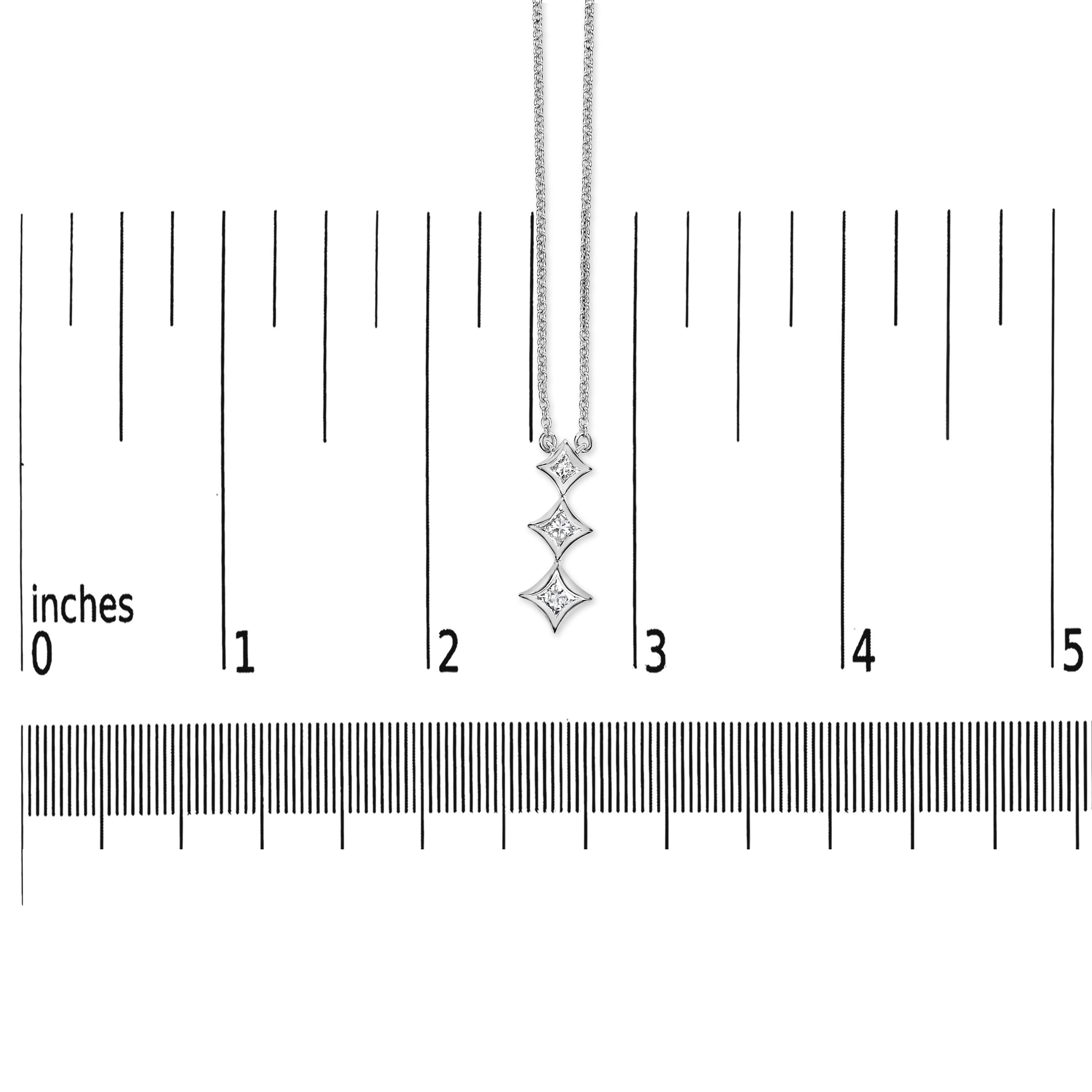 Collier pendentif 18
