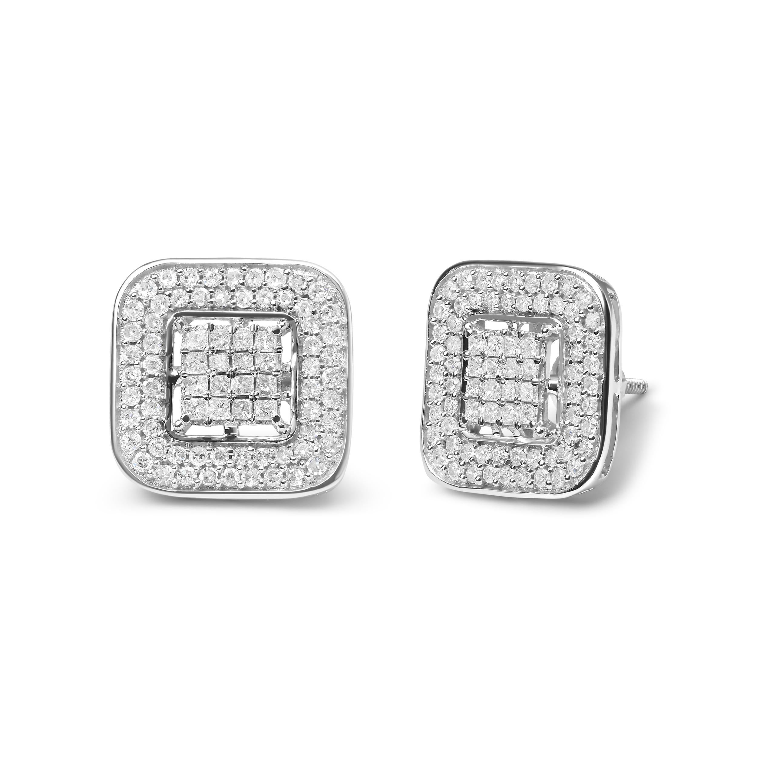 Scopri la squisita simmetria e lo scintillio mozzafiato di questi orecchini a perno in oro bianco rodiato 10K, dove il lusso incontra l'eleganza senza tempo. Al centro di ogni orecchino, 16 diamanti taglio princess magistralmente incastonati