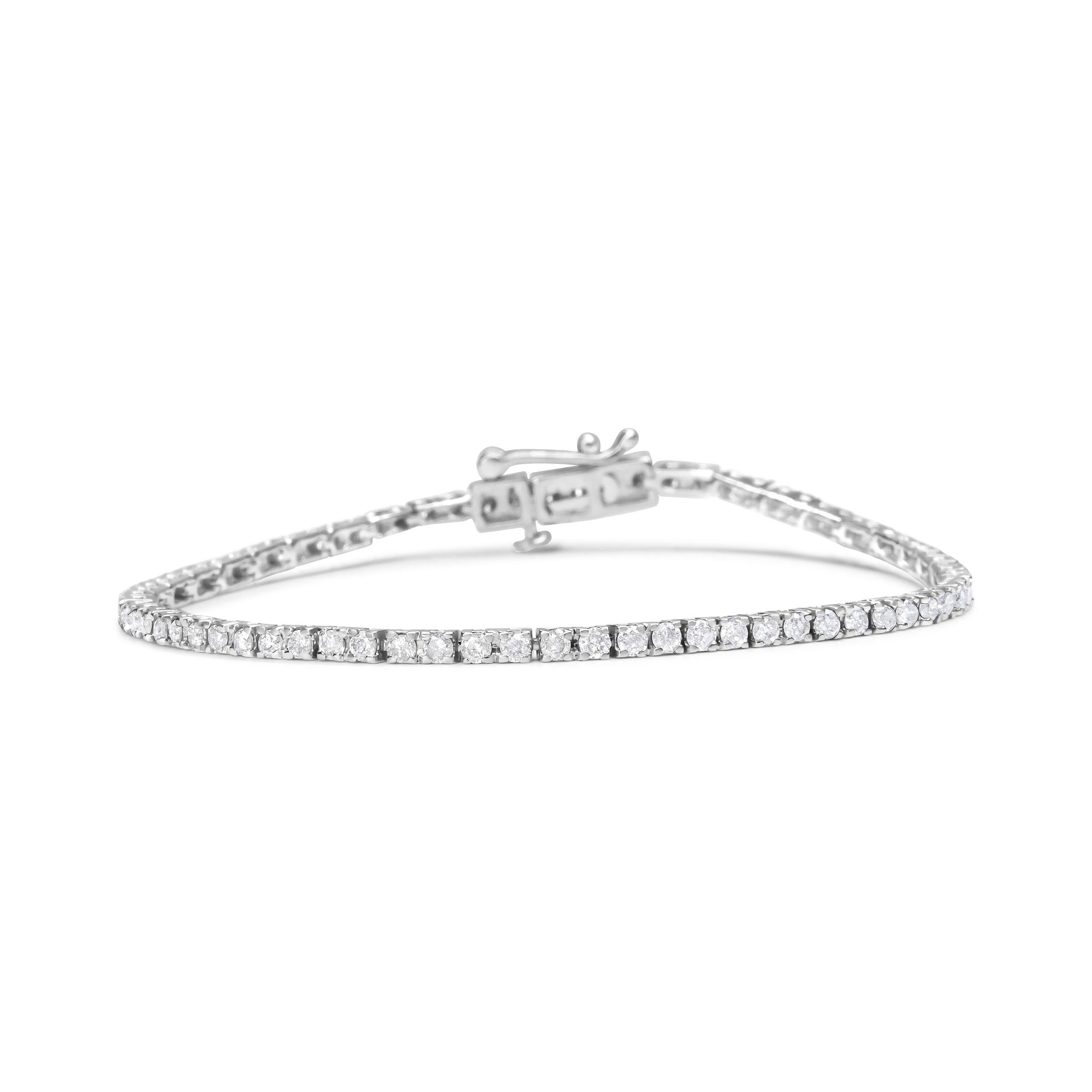 Bracelet tennis classique en or blanc 10 carats avec diamants taille ronde de 2,0 carats sertis à la griffe Neuf - En vente à New York, NY