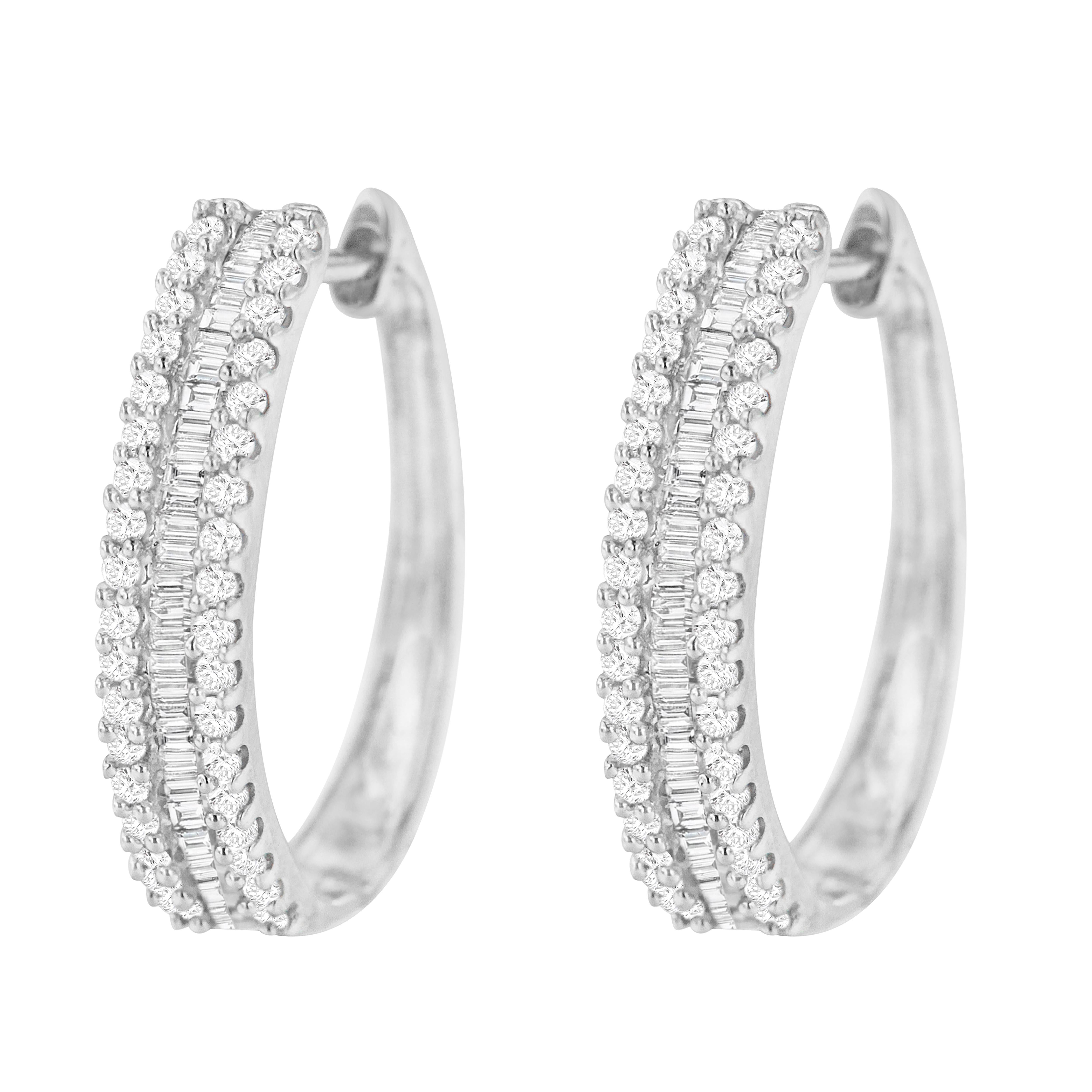 Round Cut 10K White Gold 3/4 Carat Diamond Hoop Earrings For Sale